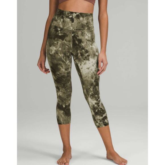 Lululemon Align High-Rise Crop 21" Diamond Dye Light Sage Medium Olive Sz2 - Picture 5 of 11